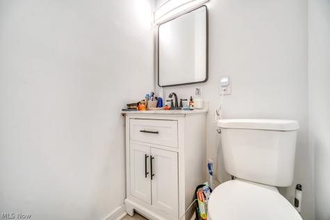 18621 Saint Clair Avenue Cleveland OH 44110