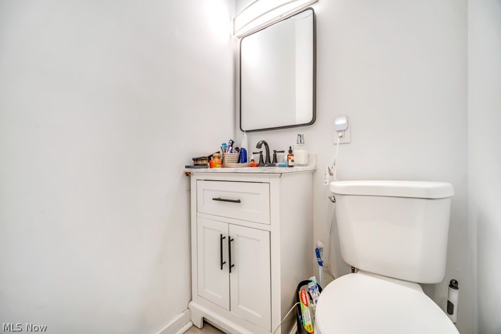 18621 Saint Clair Avenue Cleveland OH 44110