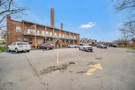 18621 Saint Clair Avenue Cleveland OH 44110