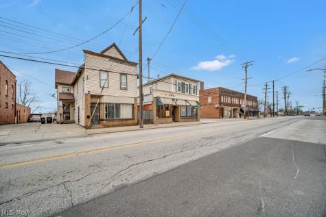 18621 Saint Clair Avenue Cleveland OH 44110