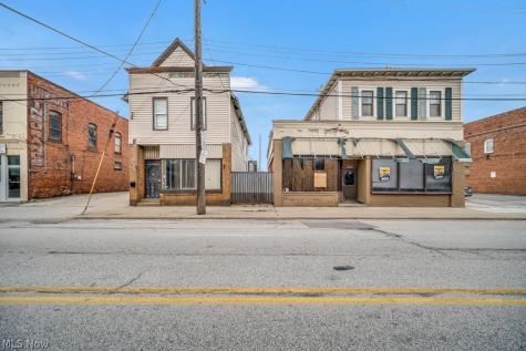 18621 Saint Clair Avenue Cleveland OH 44110