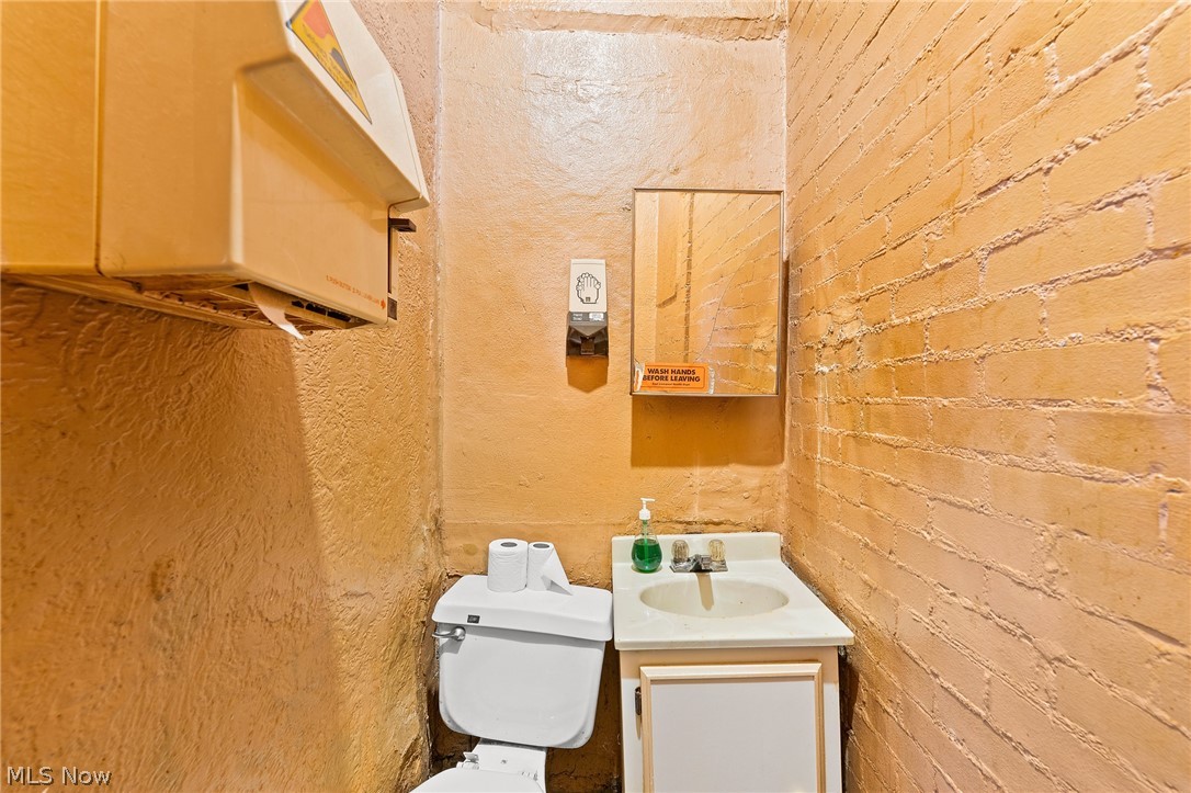 1314 Pennsylvania Avenue East Liverpool OH 43920
