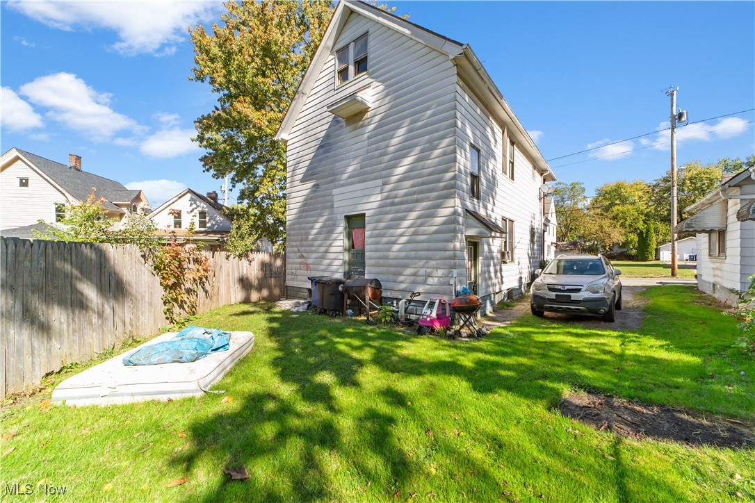 2883 E 114th Street Cleveland OH 44104