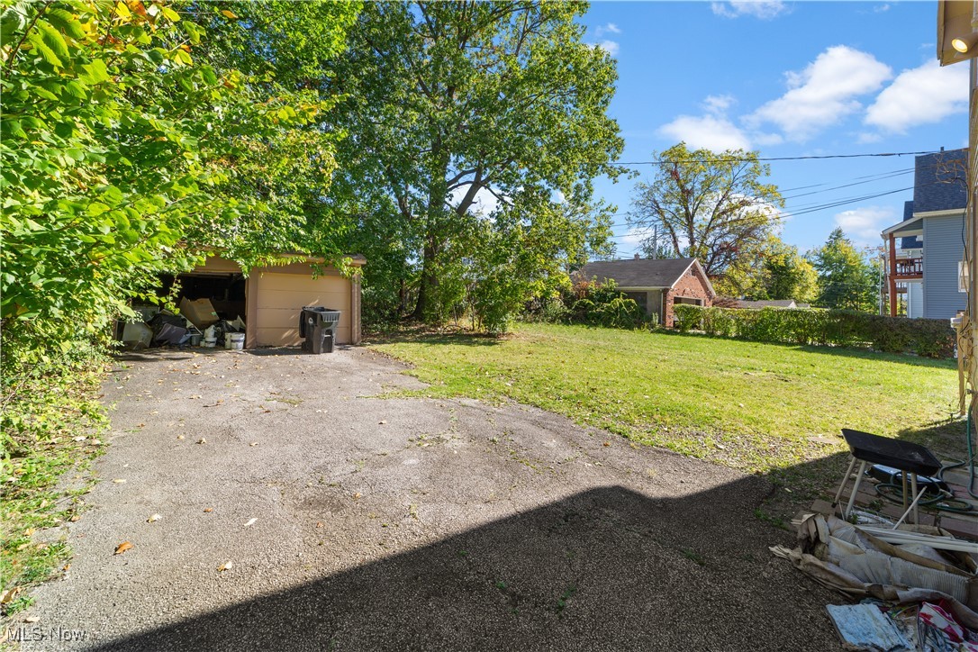 2883 E 114th Street Cleveland OH 44104