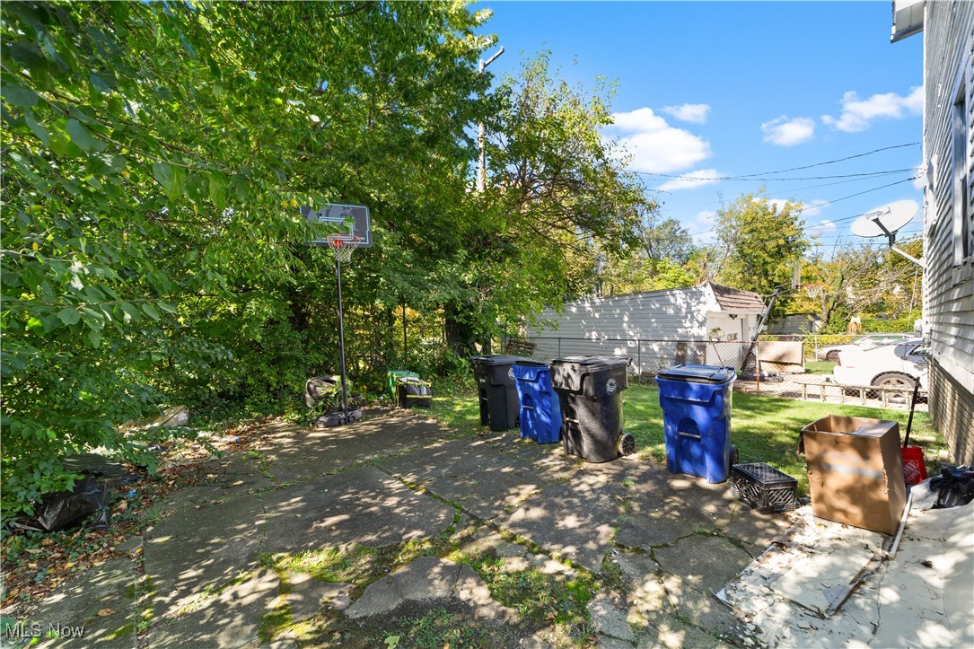 2883 E 114th Street Cleveland OH 44104