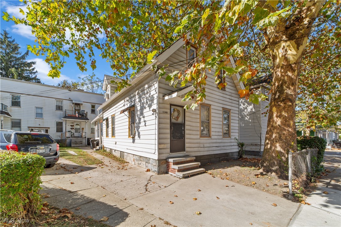 2883 E 114th Street Cleveland OH 44104