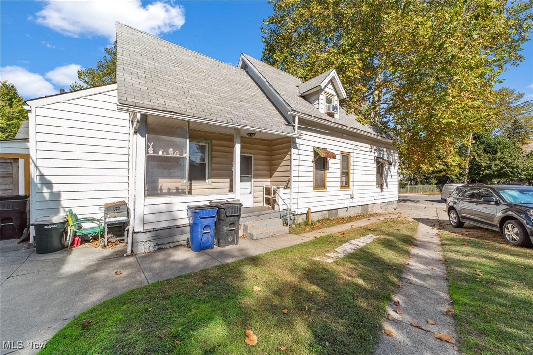 2883 E 114th Street Cleveland OH 44104