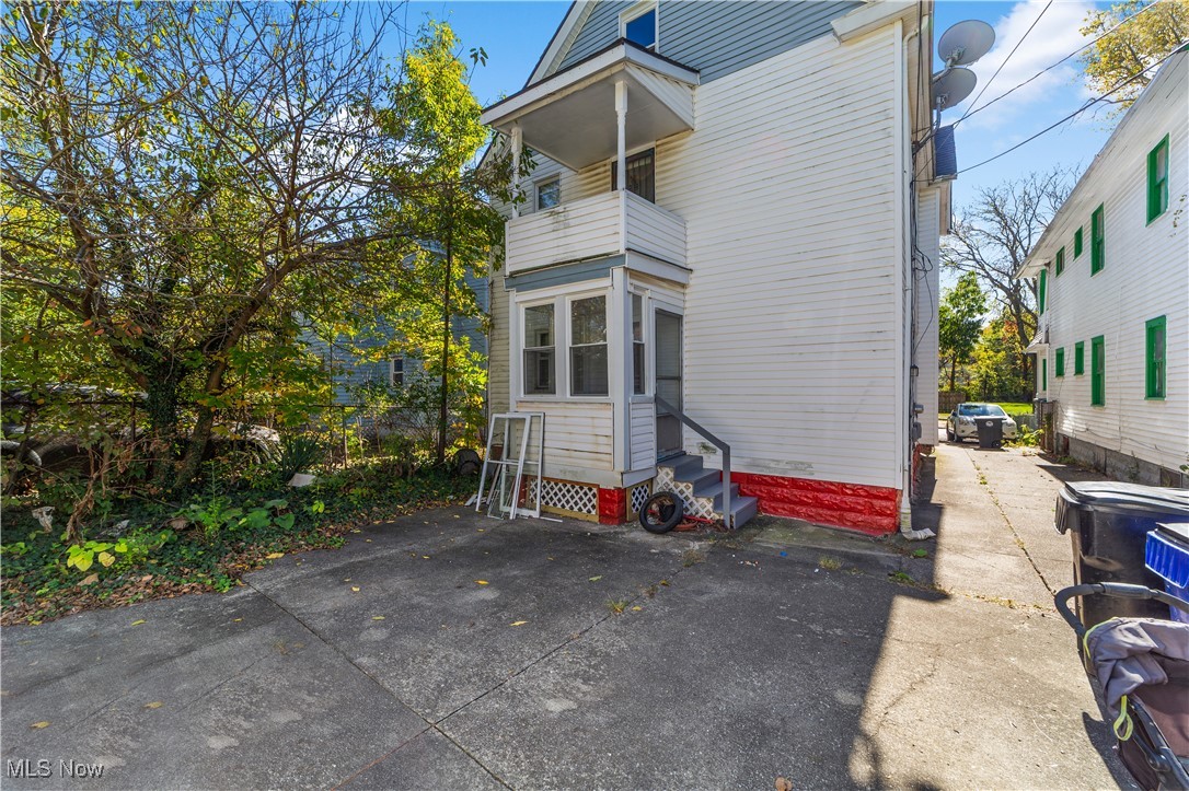 2883 E 114th Street Cleveland OH 44104