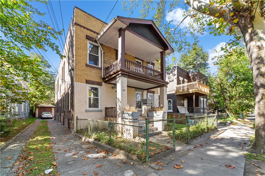 2883 E 114th Street Cleveland OH 44104