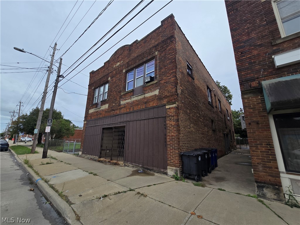 3549 W 105th Street Cleveland OH 44111