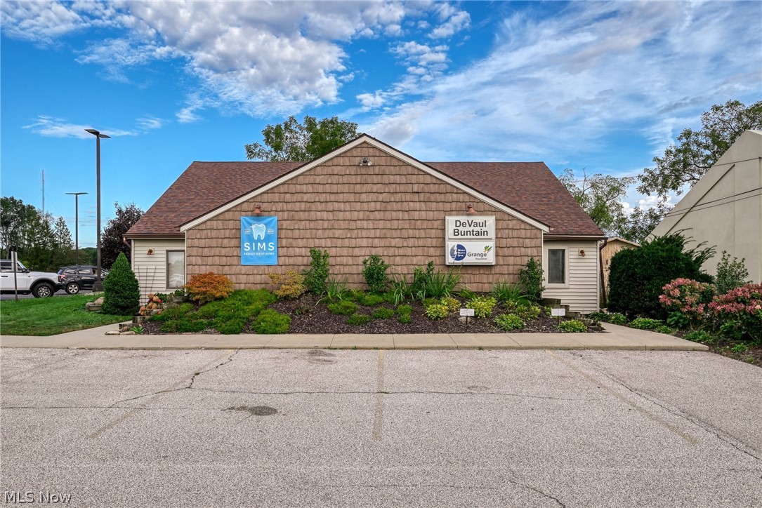 4222 State Route 43 Kent OH 44240