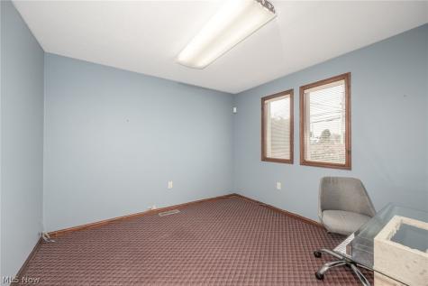 4222 State Route 43 Kent OH 44240
