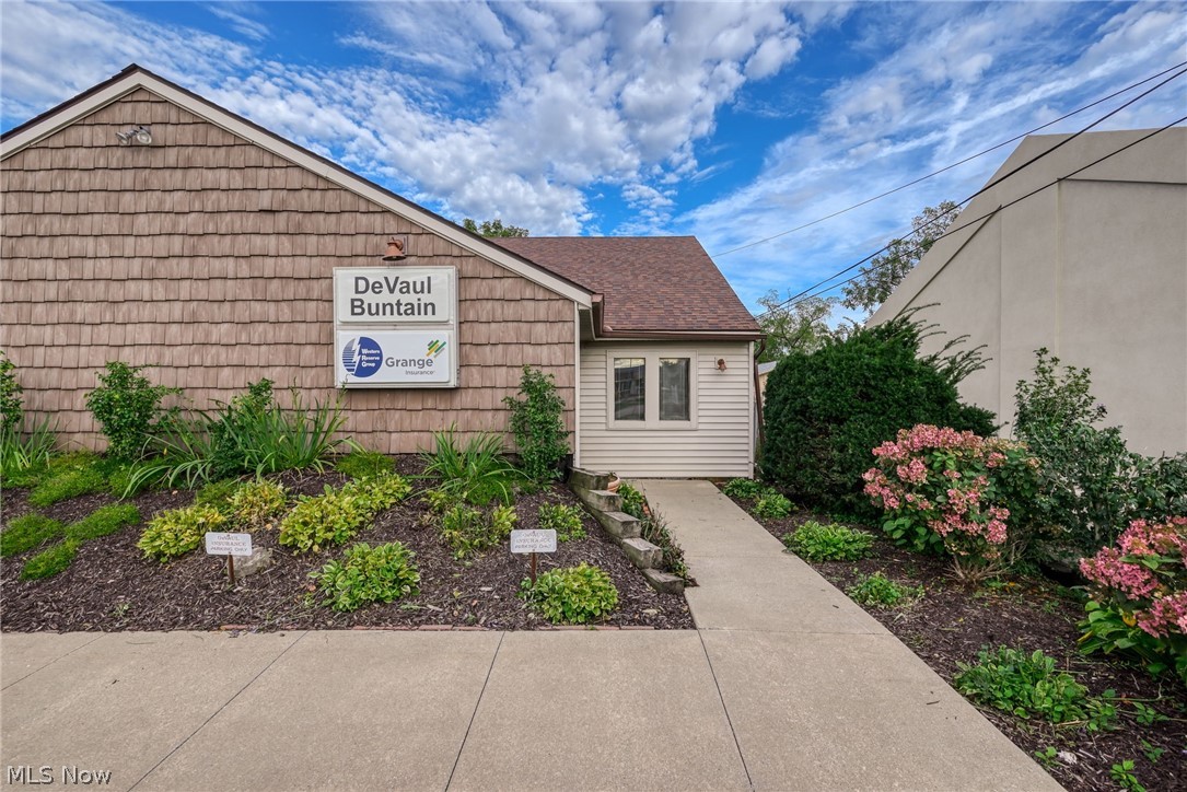 4222 State Route 43 Kent OH 44240