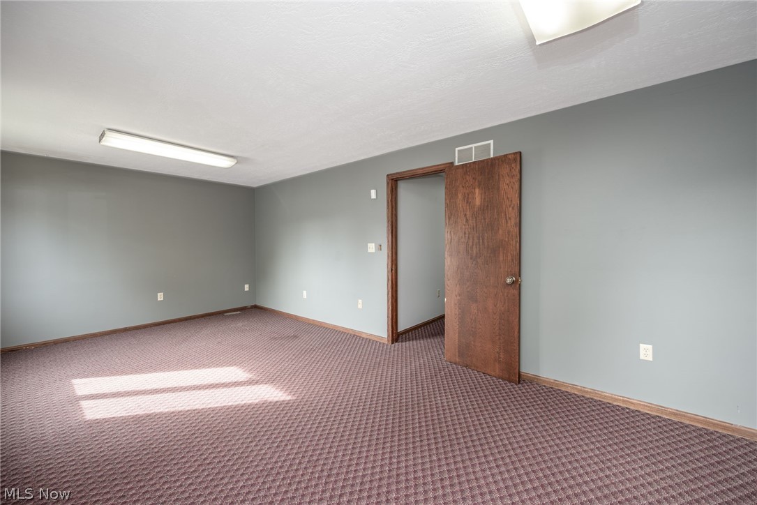 4222 State Route 43 Kent OH 44240
