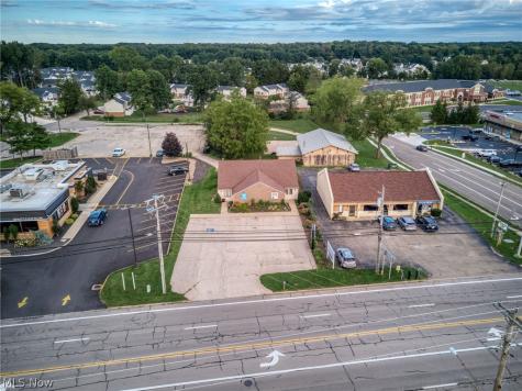4222 State Route 43 Kent OH 44240