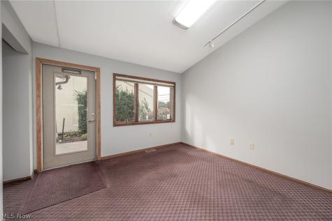 4222 State Route 43 Kent OH 44240