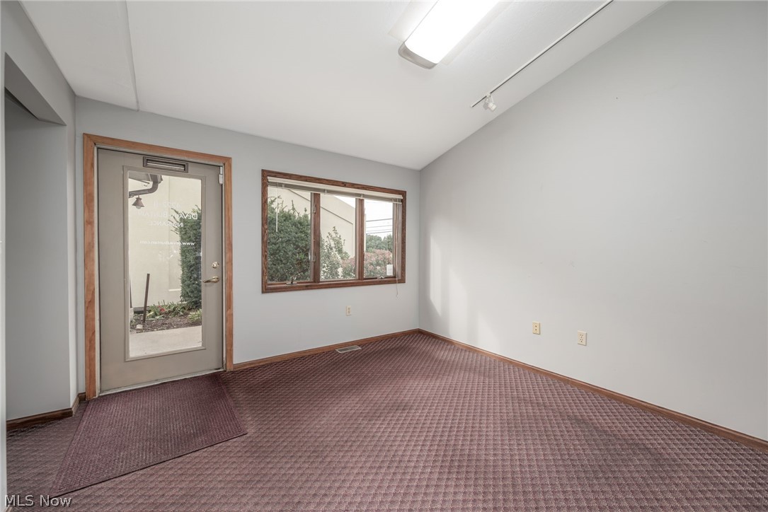 4222 State Route 43 Kent OH 44240