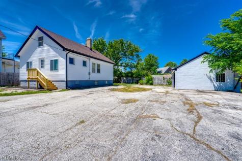 4808 Pearl Road Cleveland OH 44109