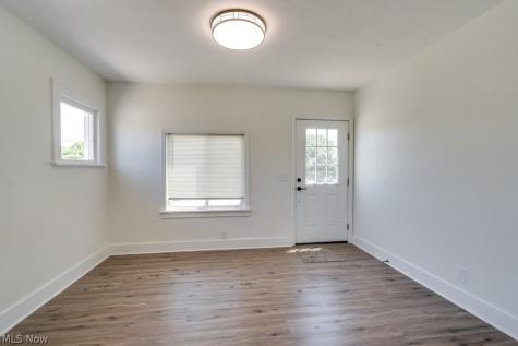 4808 Pearl Road Cleveland OH 44109