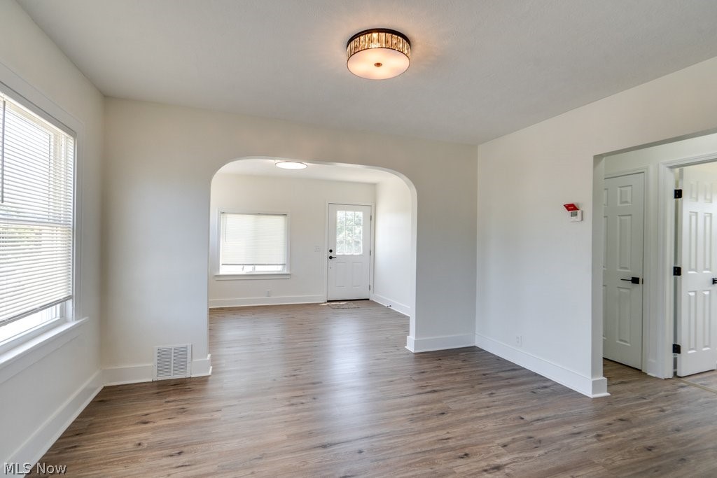 4808 Pearl Road Cleveland OH 44109