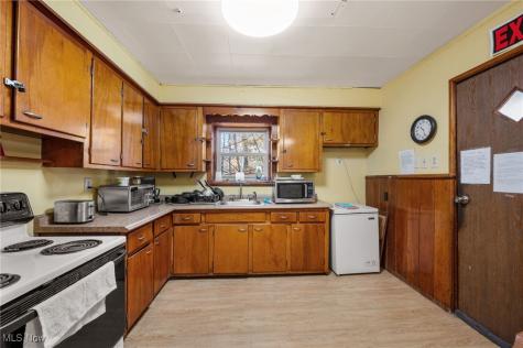 920 Broadway Avenue Bedford OH 44146