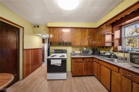 920 Broadway Avenue Bedford OH 44146