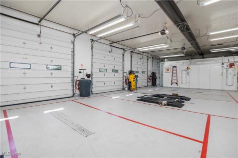 41825 N Ridge Road Elyria OH 44035