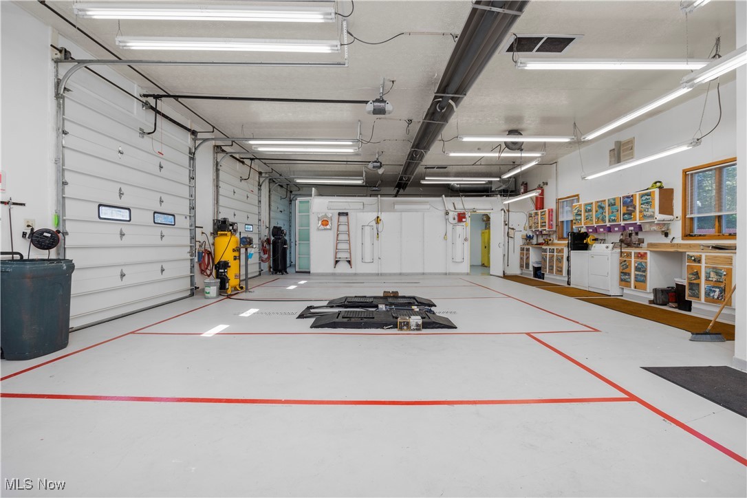 41825 N Ridge Road Elyria OH 44035