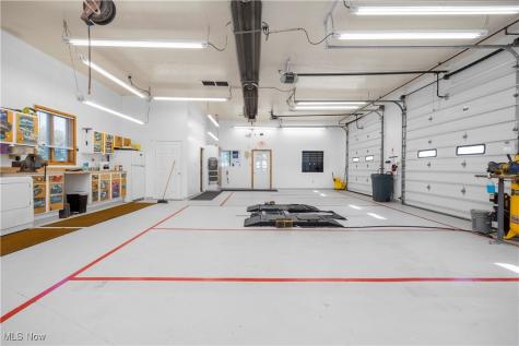 41825 N Ridge Road Elyria OH 44035