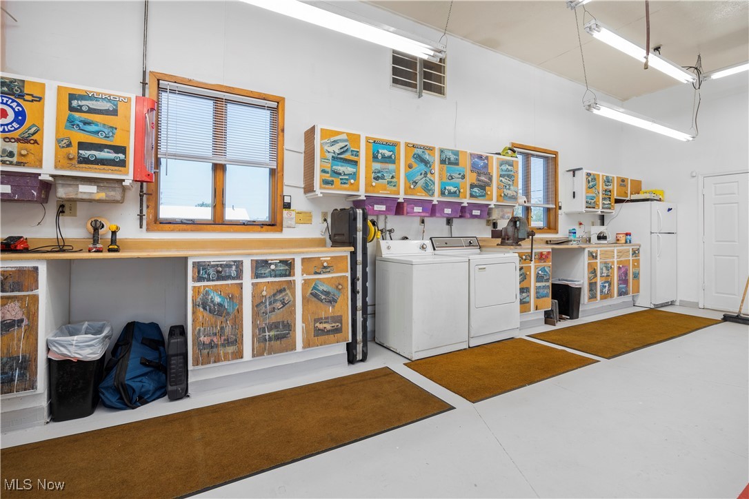 41825 N Ridge Road Elyria OH 44035