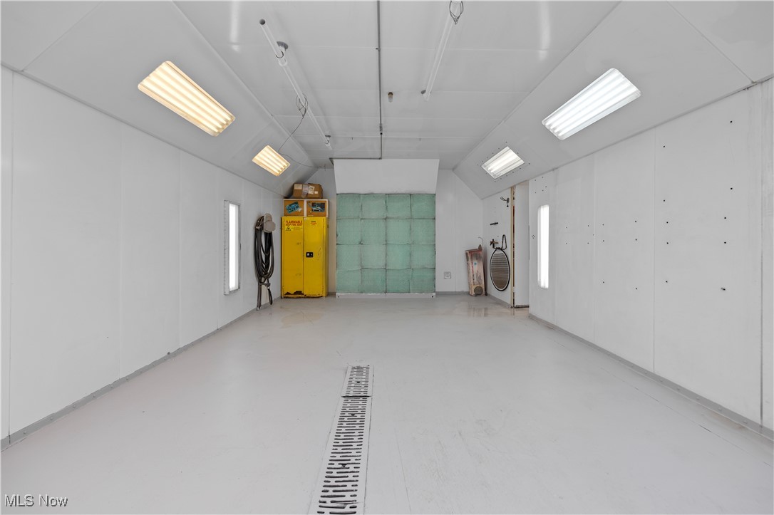 41825 N Ridge Road Elyria OH 44035