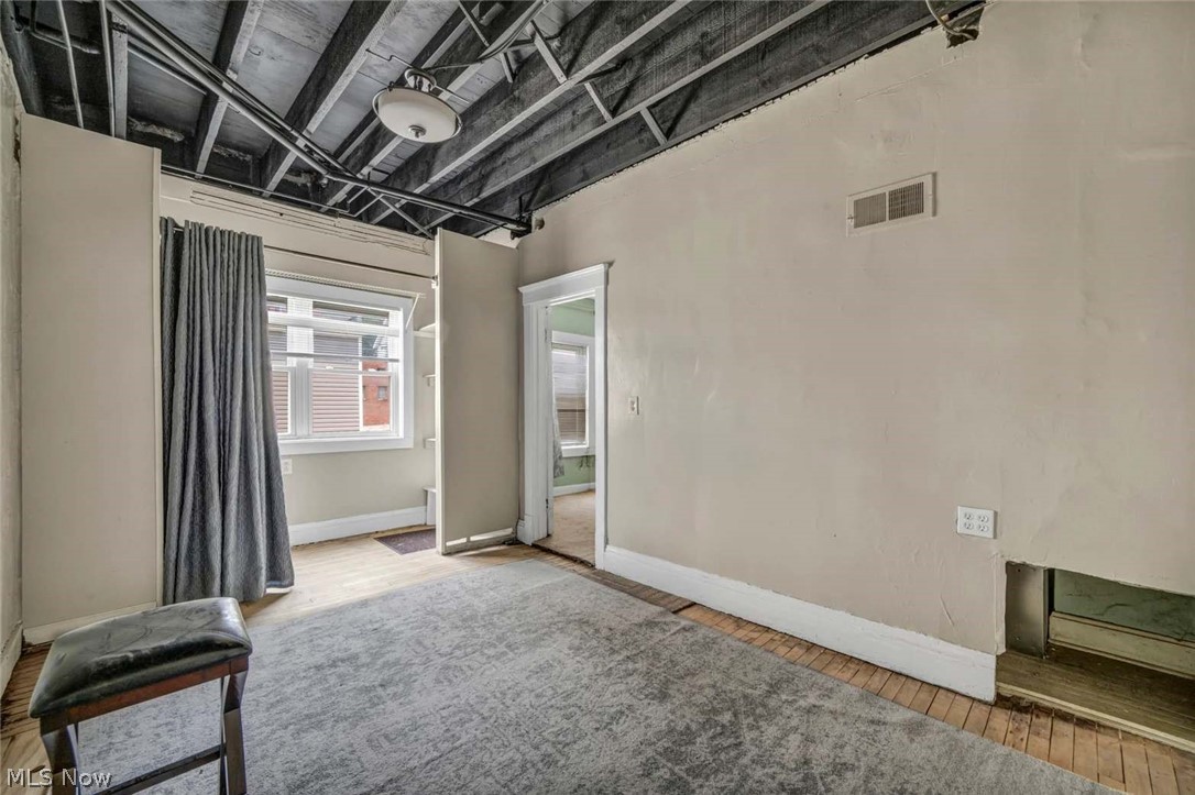 4439 State Road Cleveland OH 44109