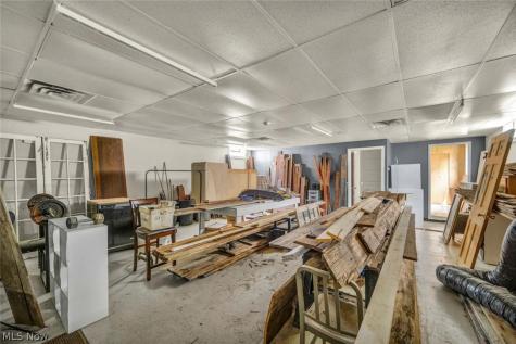 4439 State Road Cleveland OH 44109
