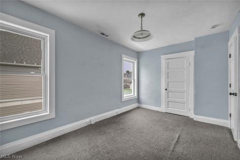 4439 State Road Cleveland OH 44109