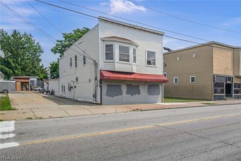 4439 State Road Cleveland OH 44109