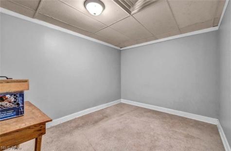 4439 State Road Cleveland OH 44109