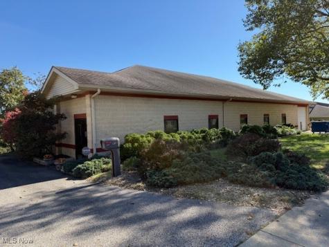 95 16th Street SW Barberton OH 44203