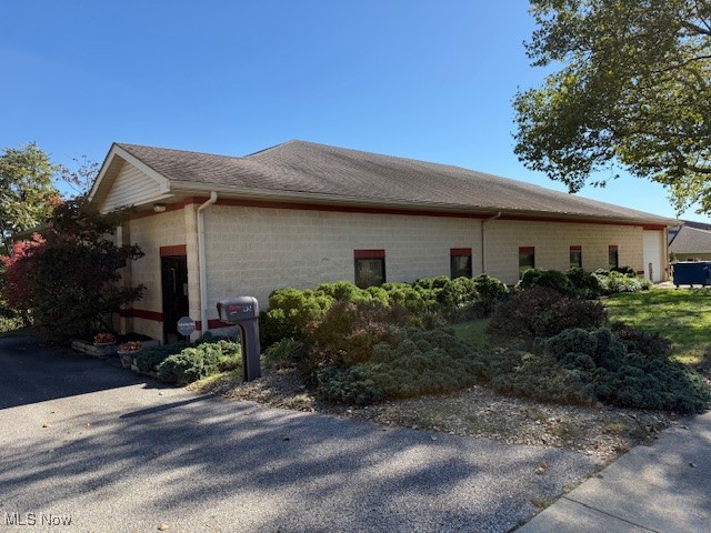 95 16th Street SW Barberton OH 44203