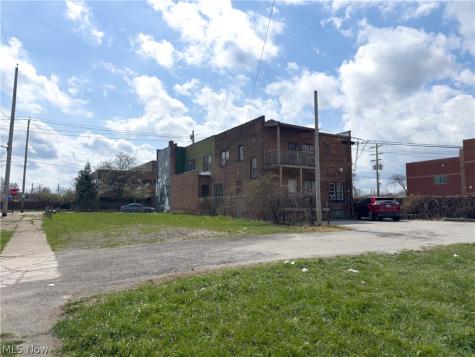 13425 Kinsman Road Cleveland OH 44120