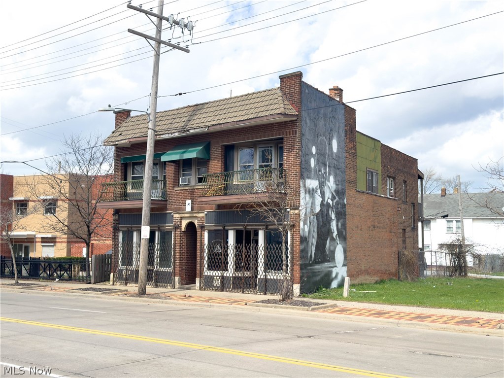 13425 Kinsman Road Cleveland OH 44120