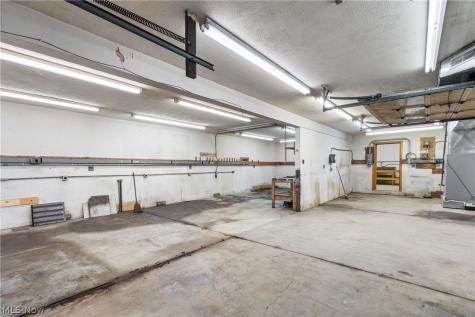 22840 Buck Road Alliance OH 44601