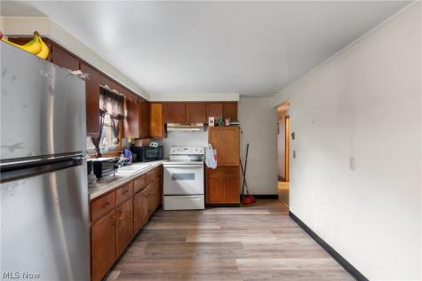 2017 Fulton Road NW Canton OH 44709