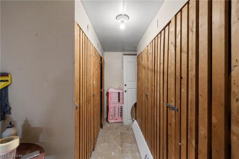 2017 Fulton Road NW Canton OH 44709