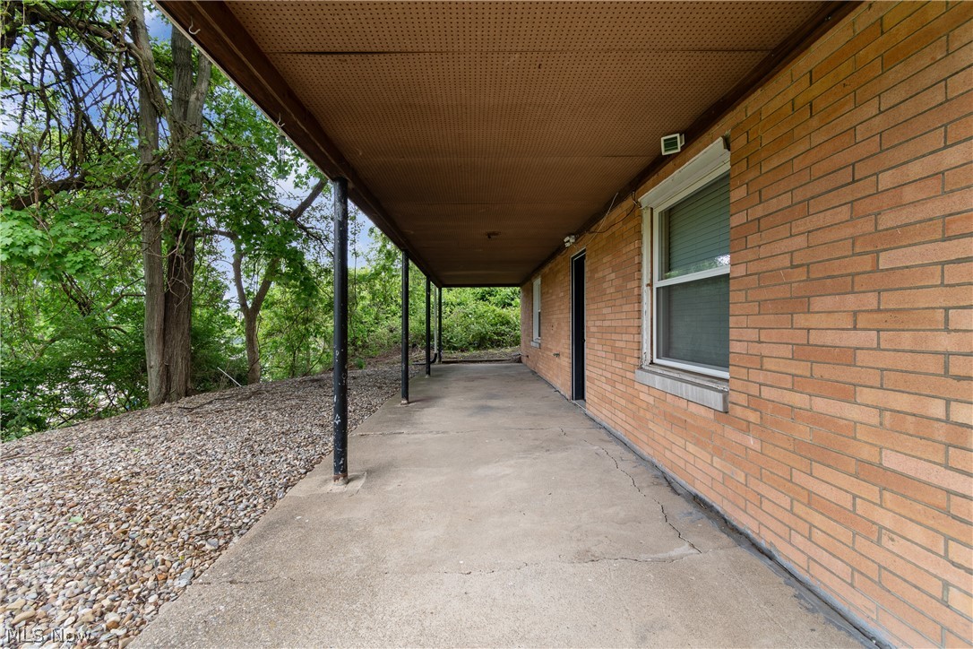 2017 Fulton Road NW Canton OH 44709