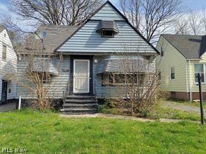 15915 Cloverside Avenue Cleveland OH 44128