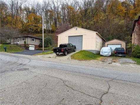 1761 Anderson Boulevard East Liverpool OH 43920