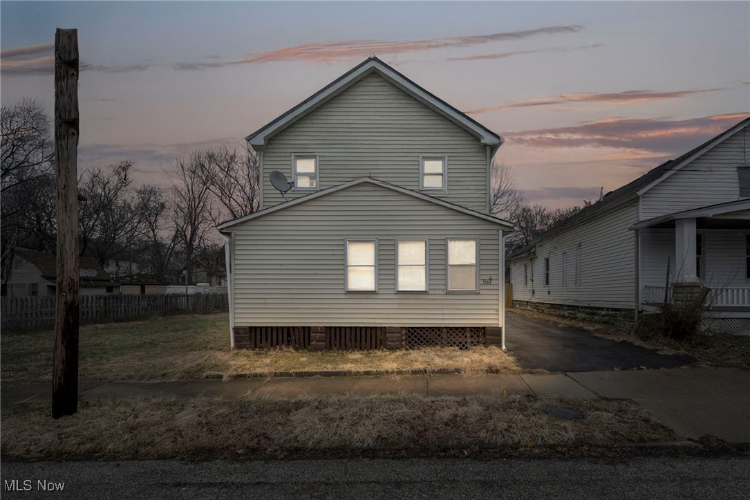 16705 Hillsboro Road Cleveland OH 44112