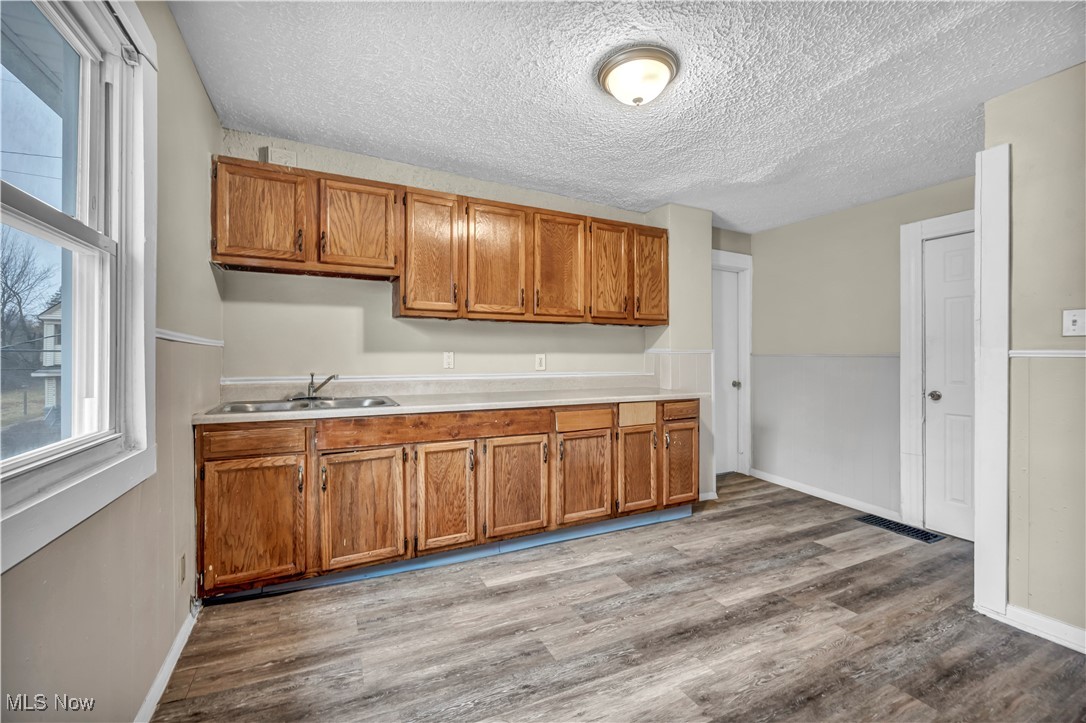 16705 Hillsboro Road Cleveland OH 44112