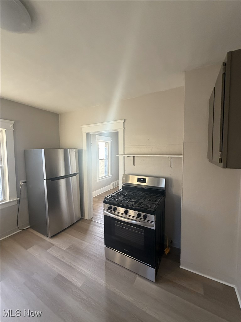 16705 Hillsboro Road Cleveland OH 44112