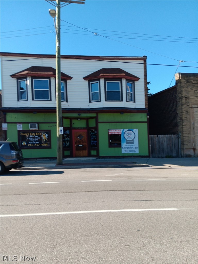 3568 Fulton Road Cleveland OH 44109